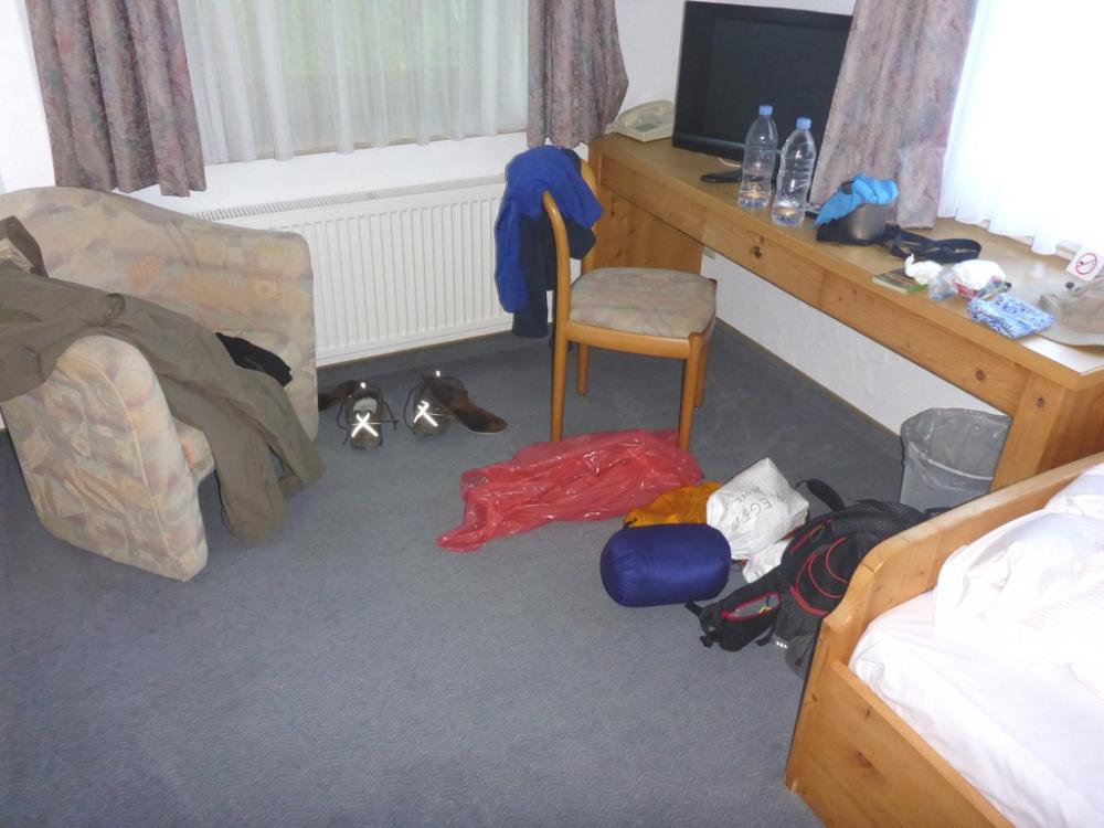 post-1325-0-03138700-1434575467_thumb.jp