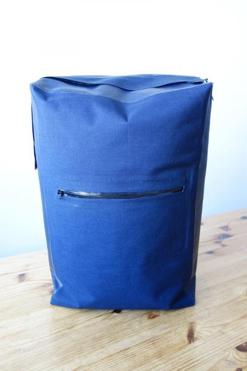 Blauer_Block_00.thumb.jpg.faec53ee8c04bf