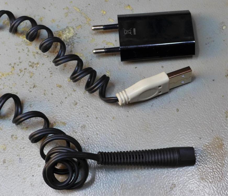 K1024_USB-Modifikation Rasierer.JPG