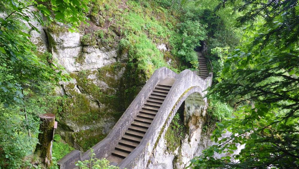 teufelsbruecke.jpg