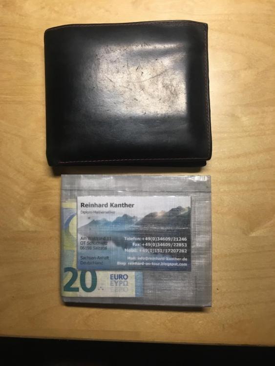 Geldboerse_2.thumb.JPG.450448c5bdf59e1bfd00c45f3a3a6ca6.JPG