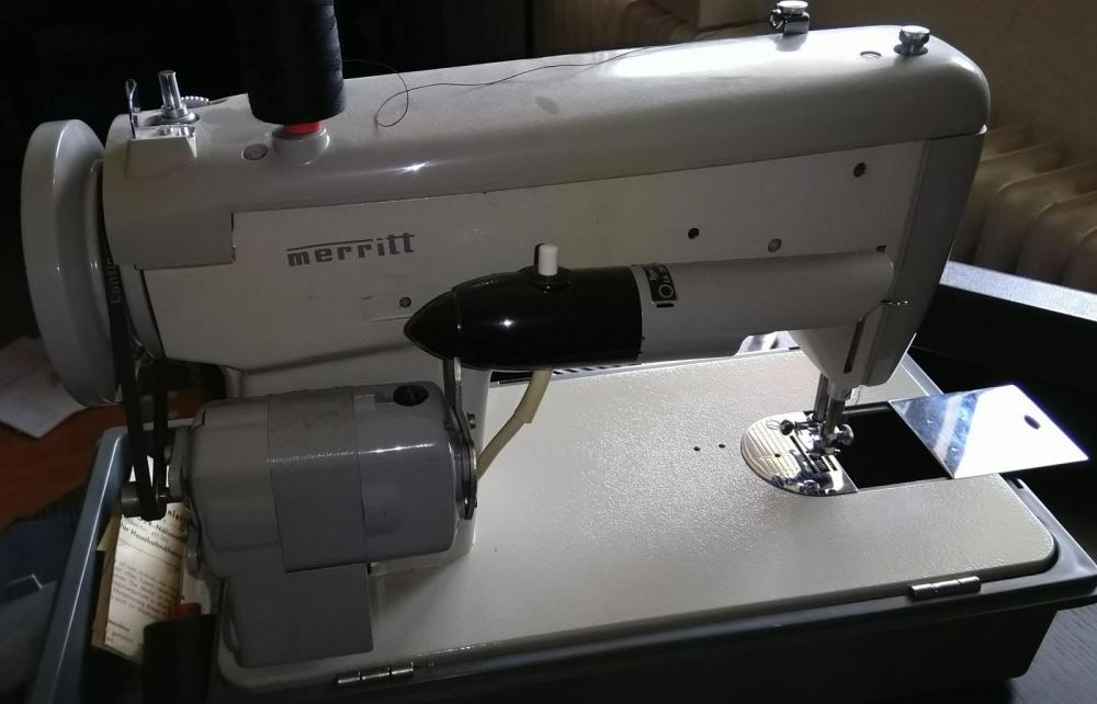 Nähmaschine-back.jpg