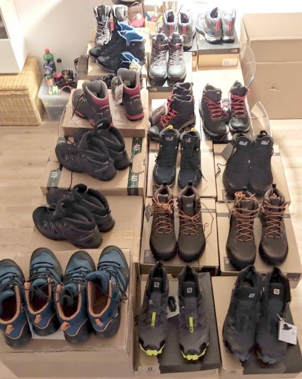 Schuhe.thumb.jpg.1413a342be86a1cc14e798a3e79b14d9.jpg