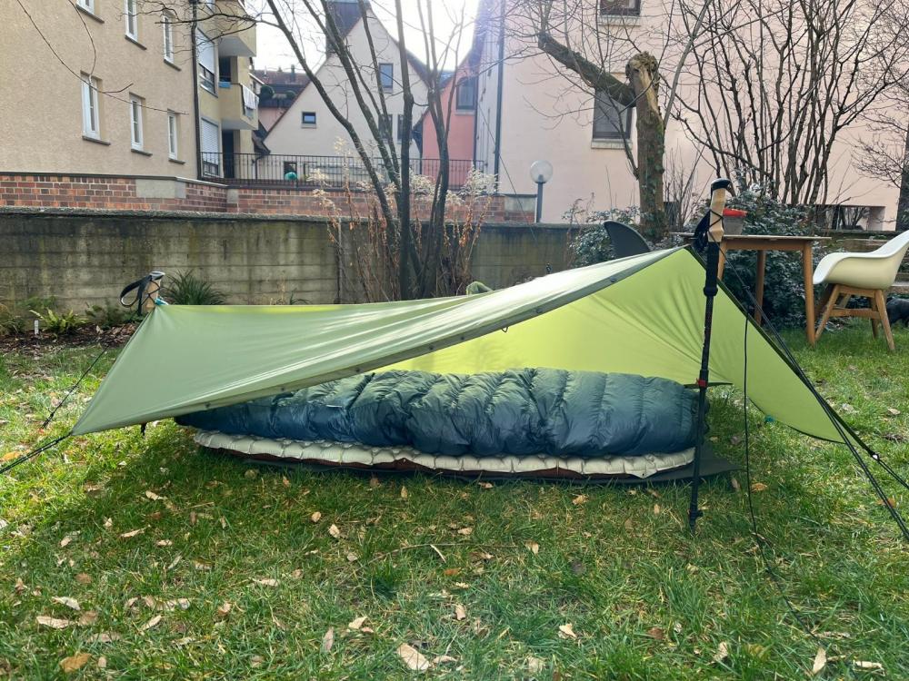 asymmetrical Holden mit Lifter an der kurzen Seite